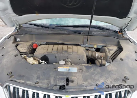 2017 Buick Enclave Premium z USA, uszkodzony, nr VIN 5GAKRCKD5HJ345189